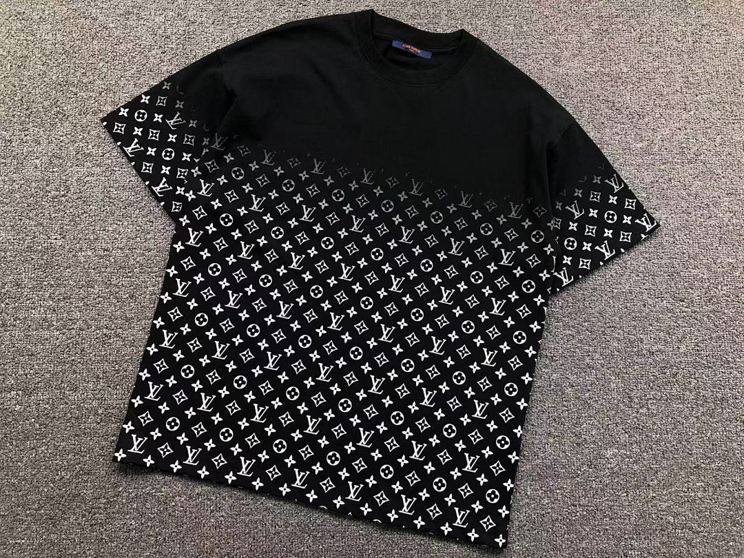 Louis Vuitton 115 L⭐ T-SHIRT 413272621 (Im 170Cm 60Kg I Wear Size S In The Phot) - Image 20