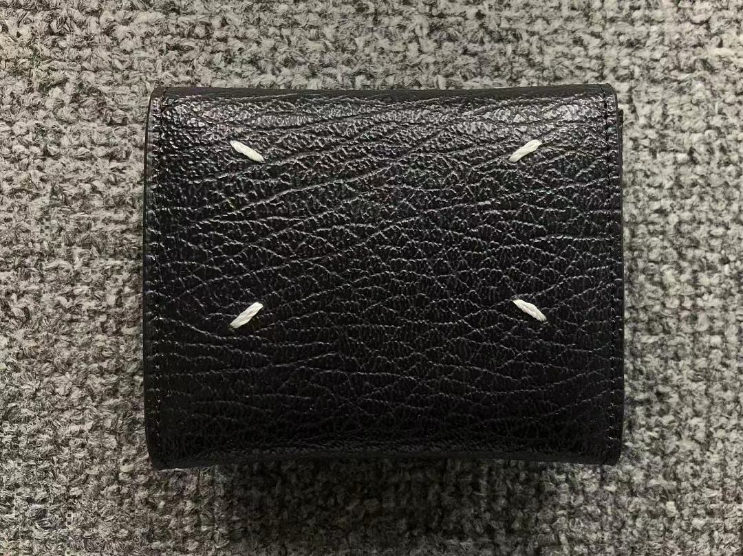 On Running 175 MAISON MARGIELA BAG 3206182021 (Long 10CM* Wide 3CM* High 8CM) - Image 2