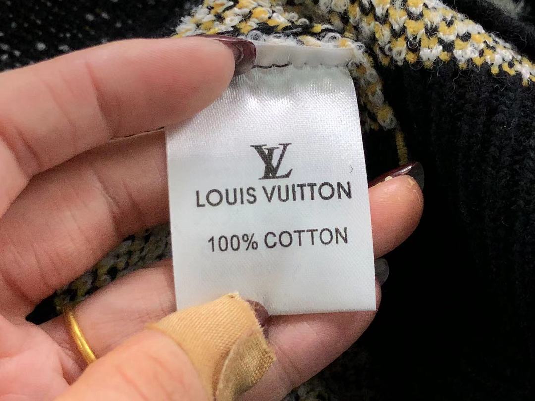 Louis Vuitton 168 L⭐ SWEATER 41082804146 (Im 170Cm 60Kg I Wear Size L In The Phot) - Image 14