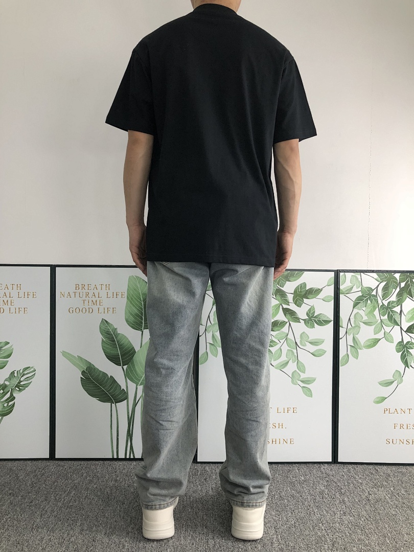 Stussy 108 STUSSY T-SHIRT 211150402 (Im 170Cm 57Kg I Wear Size M In The Phot) - Image 4