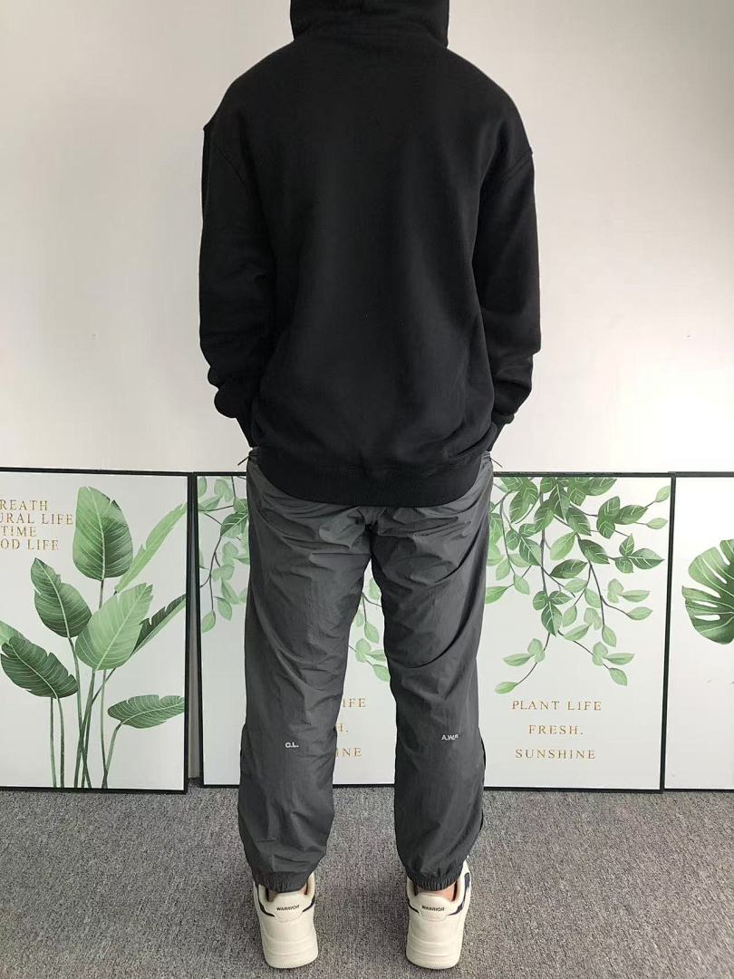 Stussy 135 STUSSY HOODIE 112074121 (Im 170Cm 57Kg I Wear Size M In The Phot) - Image 4