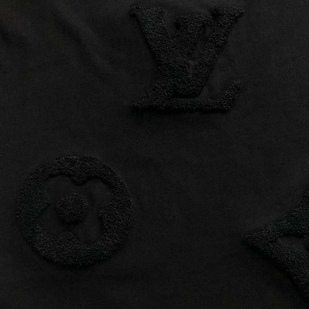 Louis Vuitton 115 L⭐ T-SHIRT 214301315 (Im 170Cm 60Kg I Wear Size S In The Phot) - Image 11