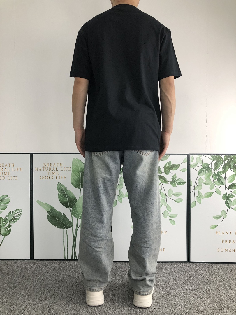 Stussy 108 STUSSY T-SHIRT 2111150702 (Im 170Cm 57Kg I Wear Size M In The Phot) - Image 4