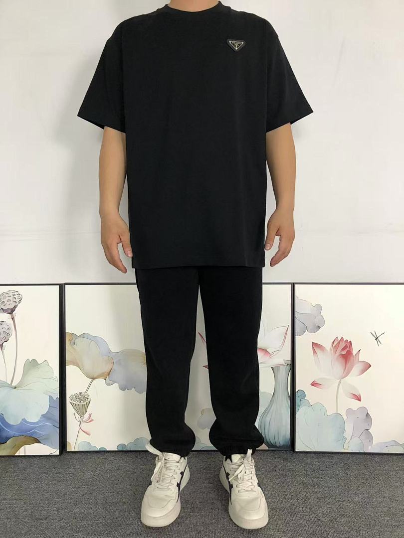 Prada 118 P⭐A⭐A T-SHIRT 11122008137 (Im 170Cm 55Kg I Wear Size M In The Phot) - Image 3