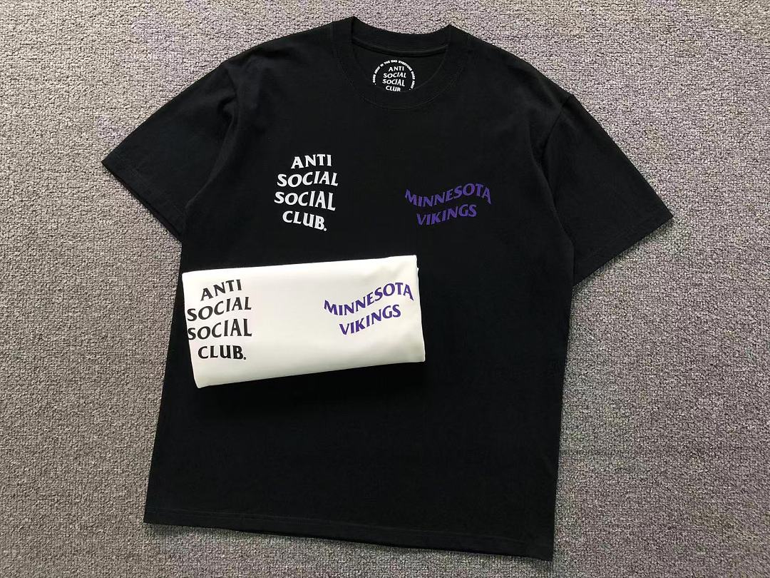 Christian Louboutin 88 ANTI SOCIAL CLUB T-SHIRT 3206210602 (Im 170Cm 60Kg I Wear Size L In The Phot) - Image 14