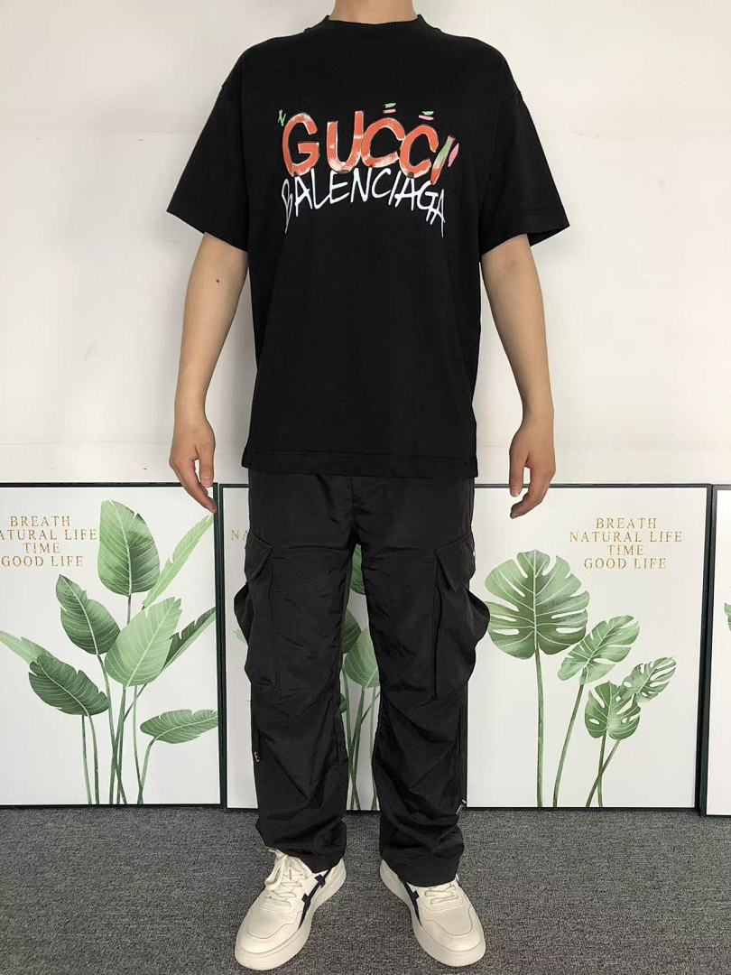 Balenciaga 95 B⭐L⭐⭐⭐IA⭐A G⭐C⭐I T-SHIRT 502170181 (Im 170Cm 57Kg I Wear Size S In The Phot) - Image 3