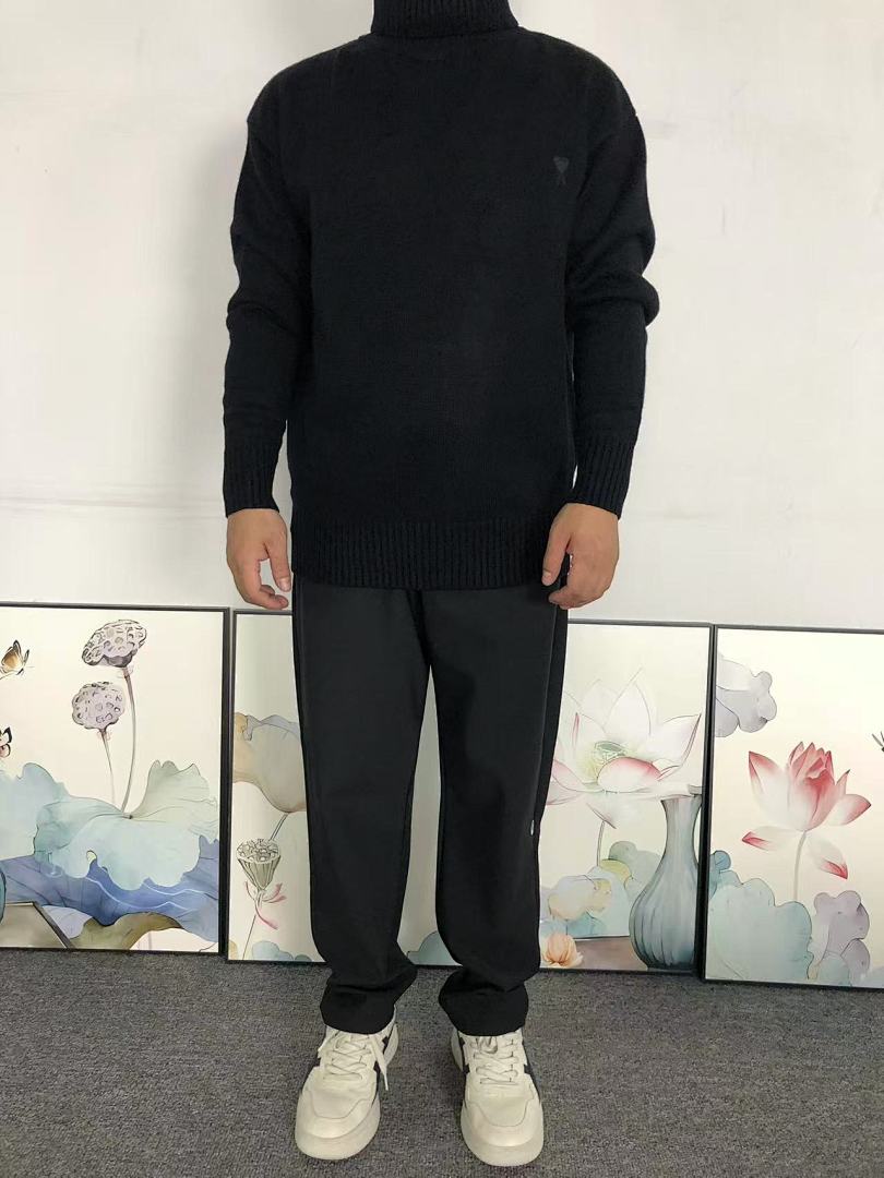 AMI 115 AMI SWEATER 510180388 (Im 170Cm 60Kg I Wear Size S In The Phot) - Image 3