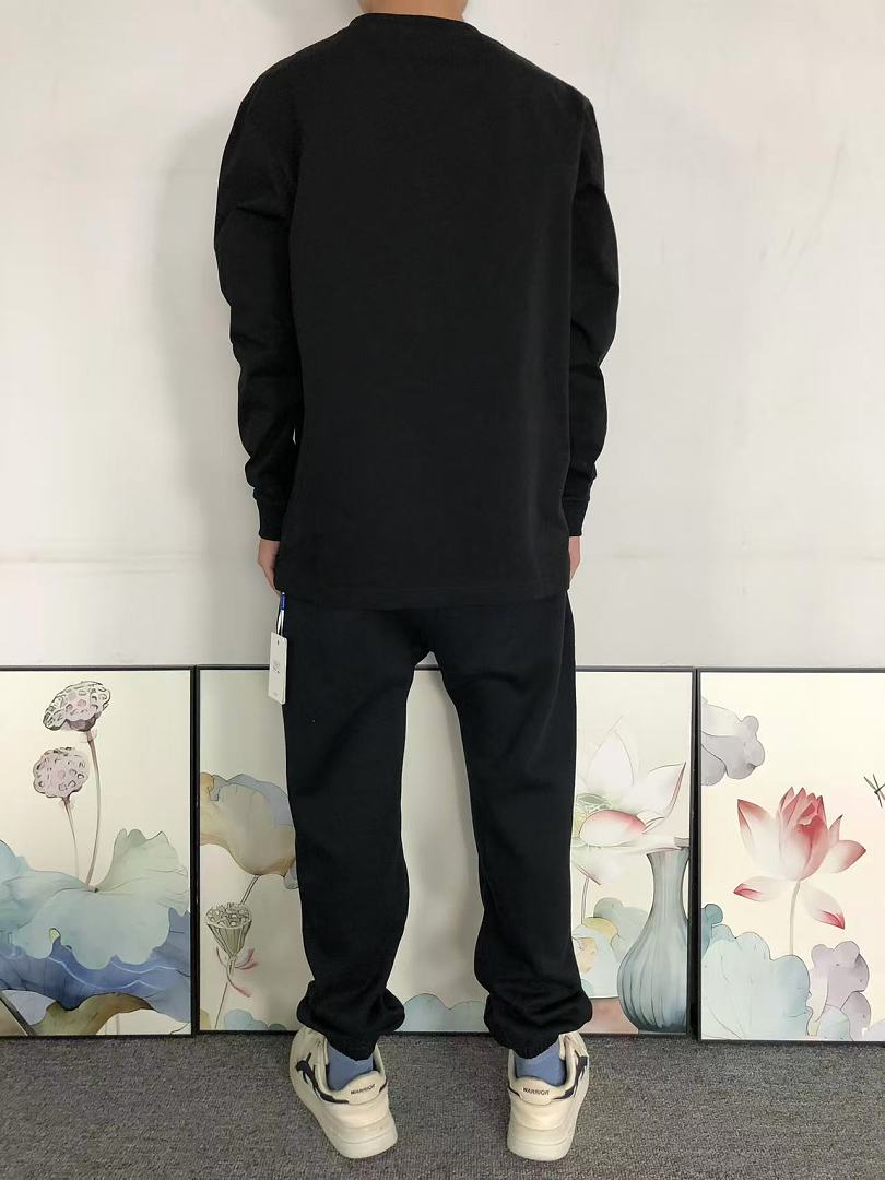 Off-White 118 OFF-WHITE LONG SLEEVED 5208081019 (Im 170Cm 60Kg I Wear Size M In The Phot) - Image 4
