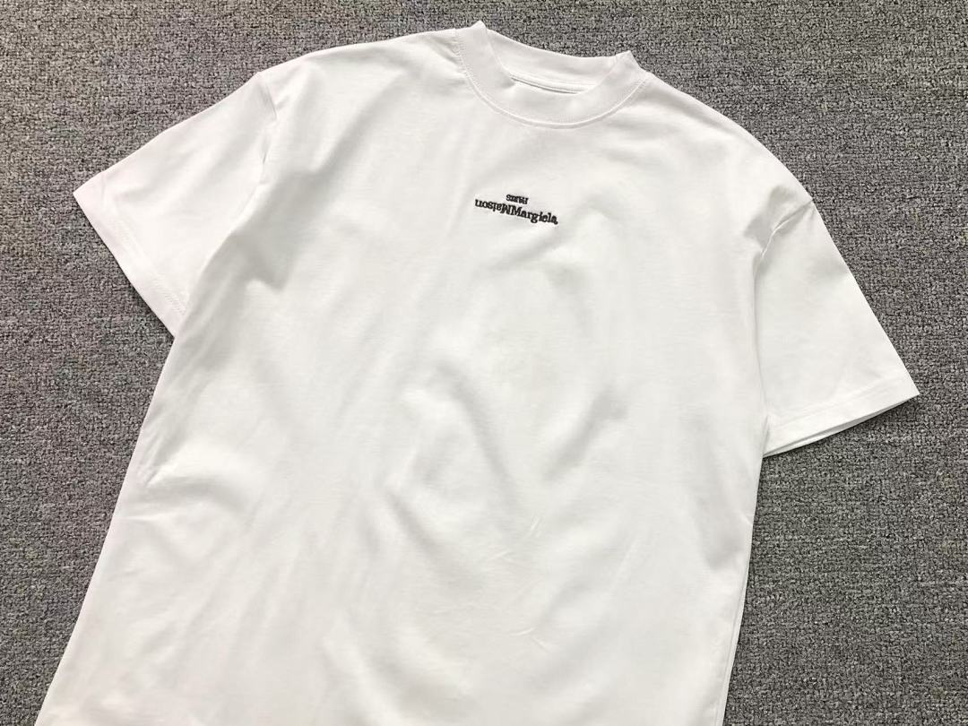 On Running 85 MAISON MARGIELA T-SHIRT 5231235162 (Im 170Cm 60Kg I Wear Size 44 In The Phot) - Image 9