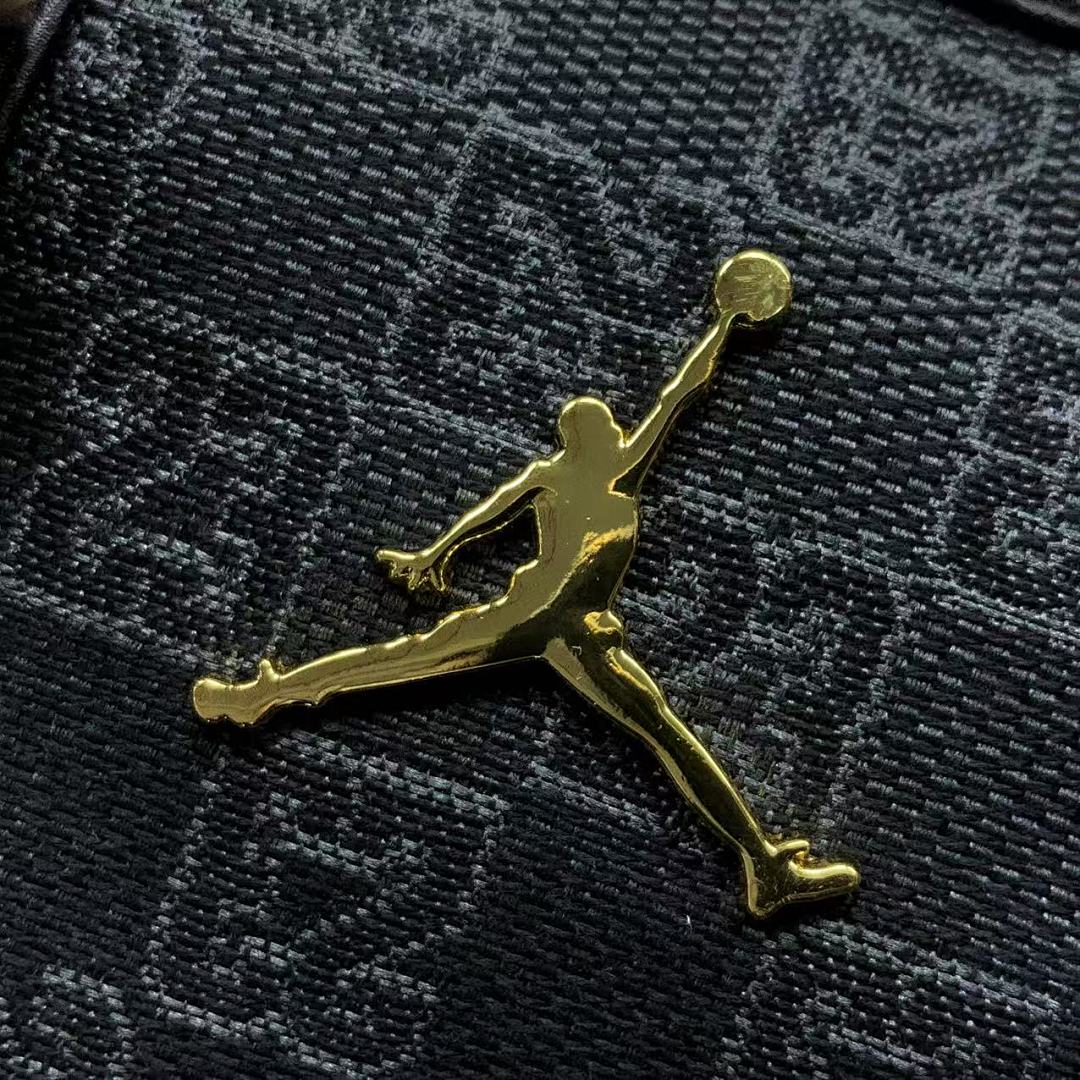 Air Jordan 95 A⭐R J⭐R⭐AN BAG 411290113 (Long 24CM* Wide 13CM*14CM) - Image 17