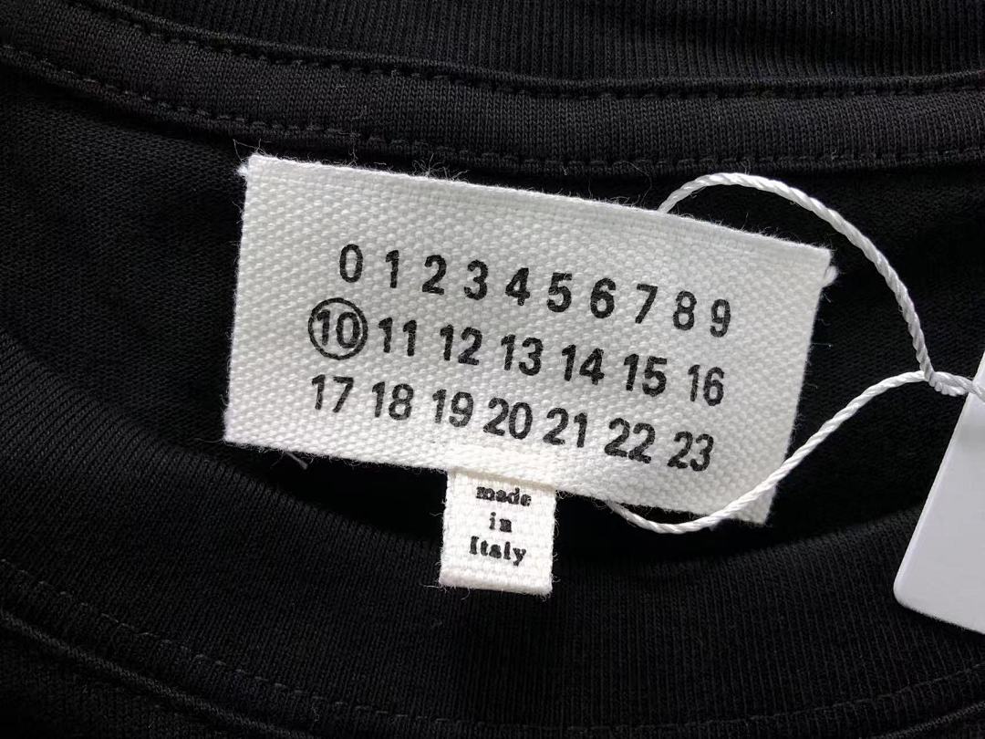 On Running 78 MAISON MARGIELA T-SHIRT 4107051086 (Im 170Cm 60Kg I Wear Size 46 In The Phot) - Image 22