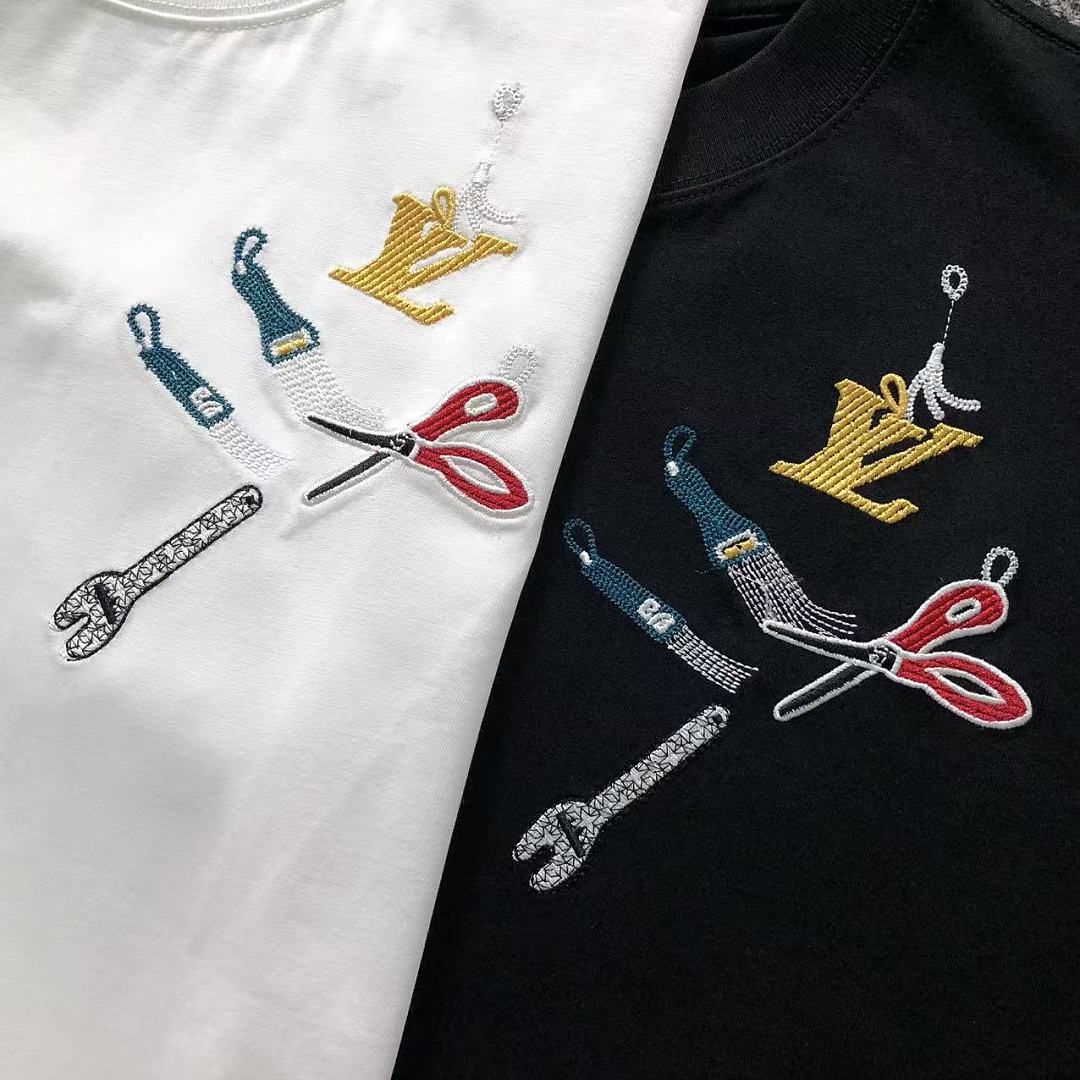 Louis Vuitton 125 L⭐ T-SHIRT 2208033615 (Im 170Cm 60Kg I Wear Size S In The Phot) - Image 12