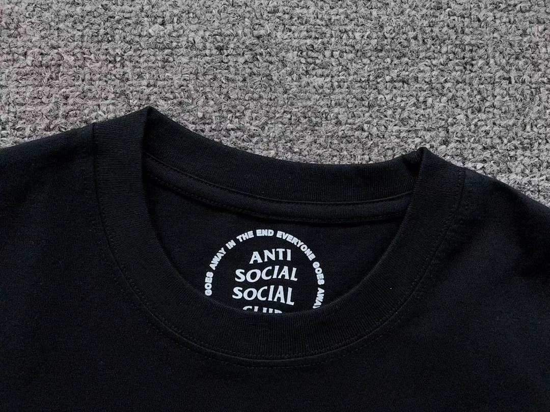 Christian Louboutin 85 ANTI SOCIAL CLUB T-SHIRT 111042802 (Im 170Cm 57Kg I Wear Size M In The Phot) - Image 20