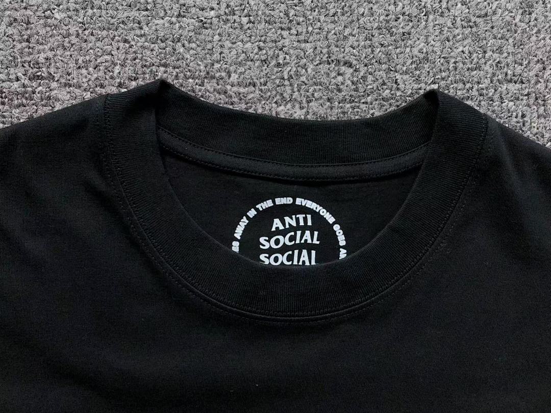 Christian Louboutin 85 ANTI SOCIAL CLUB T-SHIRT - Image 18