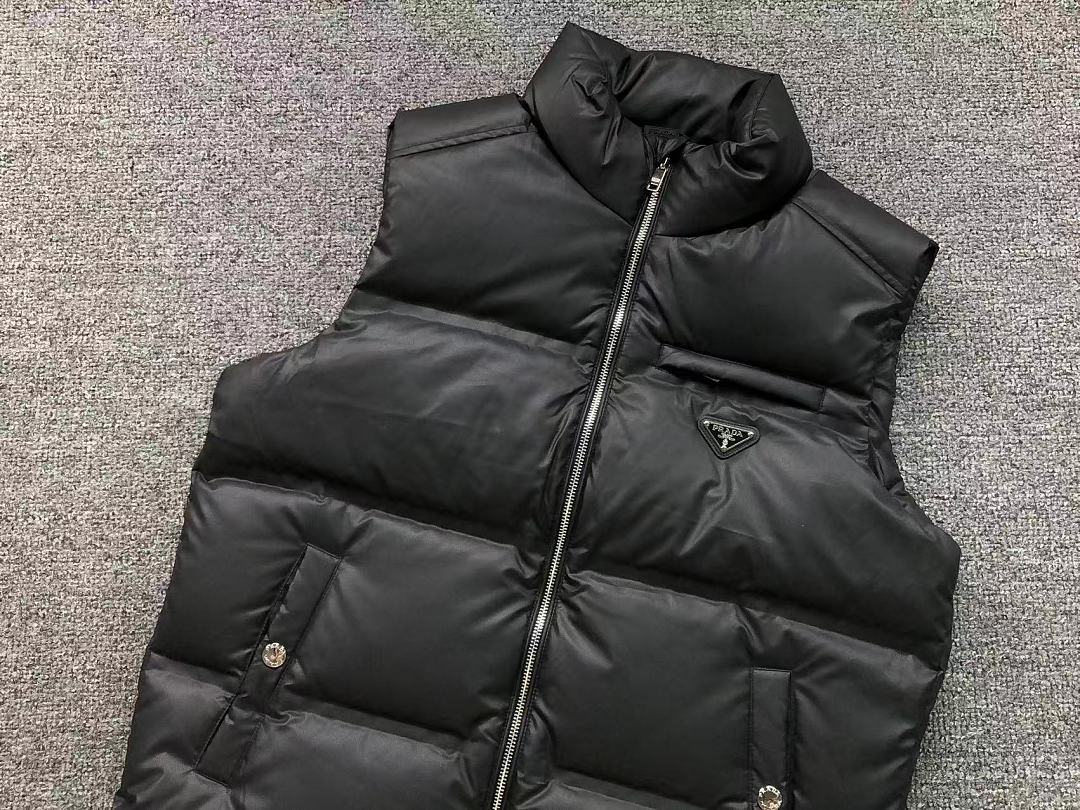 Prada 438 P⭐A⭐A VEST DOWN JACKETS 3209021519 (Im 170Cm 60Kg I Wear Size 50 In The Phot) - Image 12