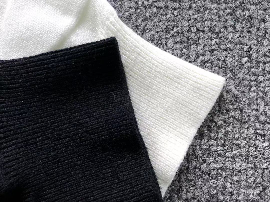 Louis Vuitton 139 L⭐ SWEATER 42082107163 (Im 170Cm 60Kg I Wear Size M In The Phot) - Image 15