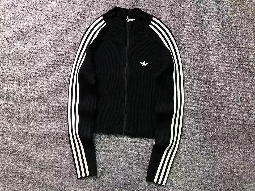 Adidas 188 A⭐I⭐AS SWEATER FEMAIE - Image 9