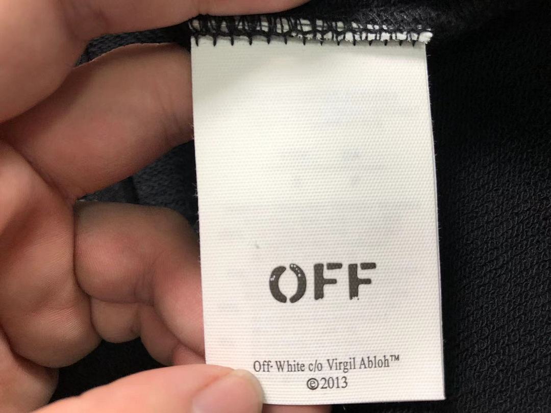 Off-White 208 OFF-WHITE (WHITE HOODIE) - Image 21