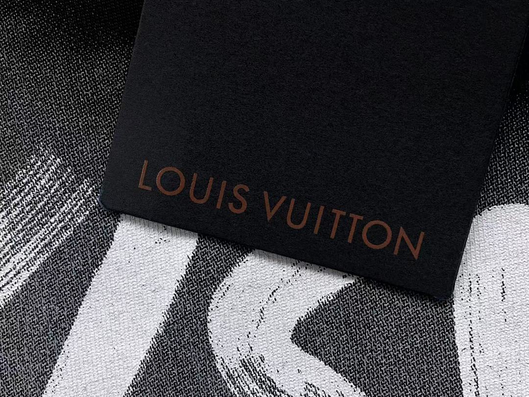 Louis Vuitton 118 L⭐ T-SHIRT 1102200352 (Im 170Cm 57Kg I Wear Size XS In The Phot) - Image 22
