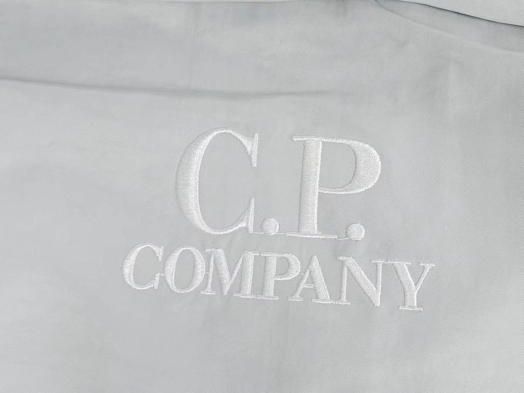 C.P. Company 128 CP BAG 1104280666 (Long 69CM* Wide 27CM*35CM) - Image 16