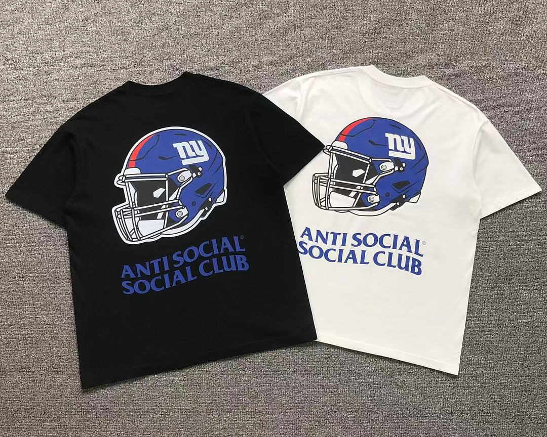 Christian Louboutin 88 ANTI SOCIAL CLUB T-SHIRT 3207031802 (Im 170Cm 60Kg I Wear Size M In The Phot) - Image 5