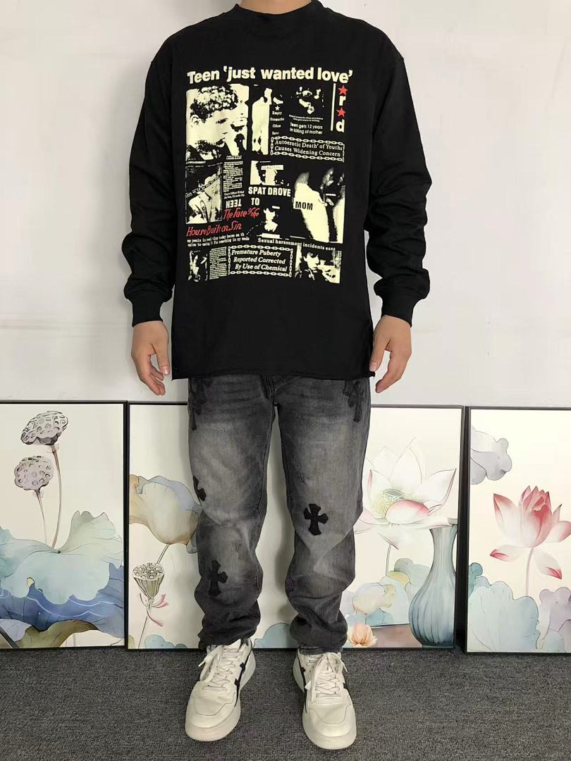 Chanel 98 ENFANTS RICHES DEPRIMES LONG SLEEVED 5211202162 (Im 170Cm 60Kg I Wear Size S In The Phot) - Image 3