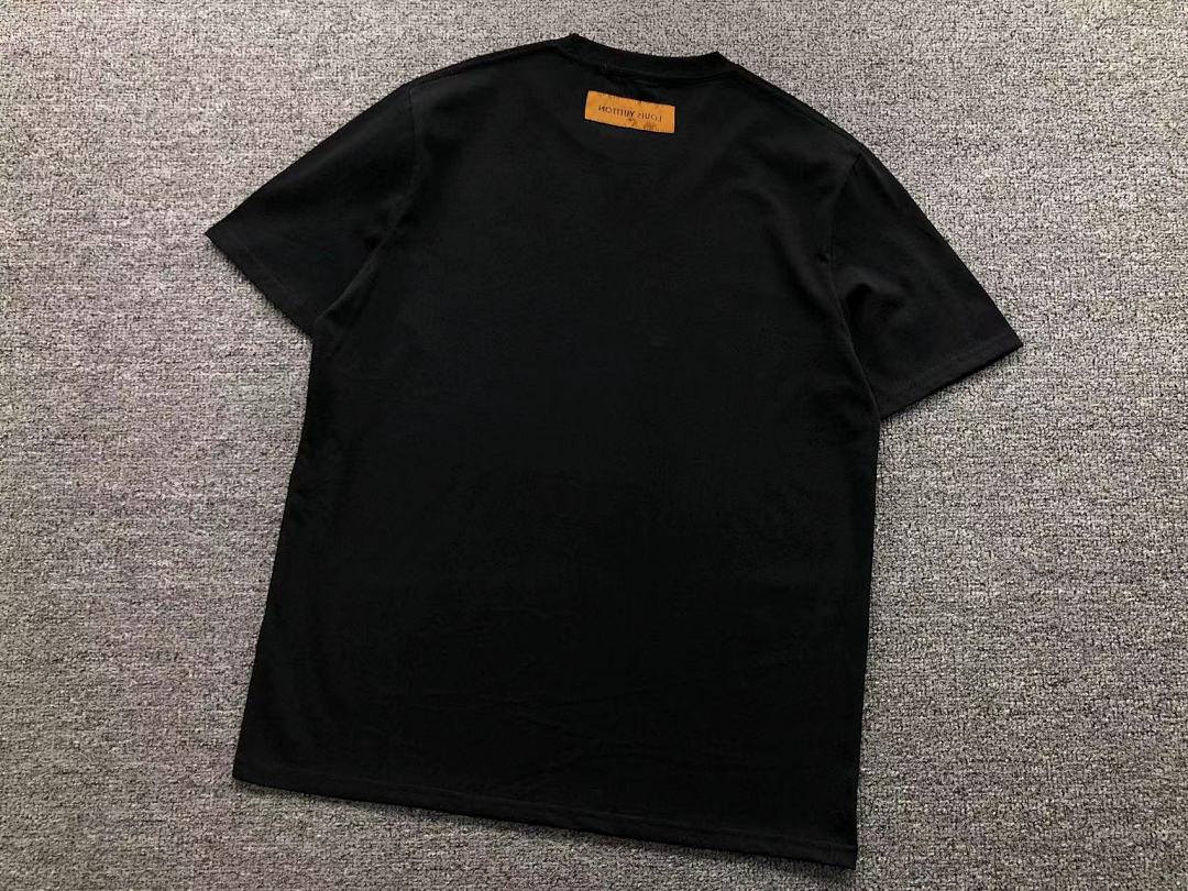 Louis Vuitton 128 L⭐ T-SHIRT 312120101 (Im 170Cm 57Kg I Wear Size XL In The Phot) - Image 15