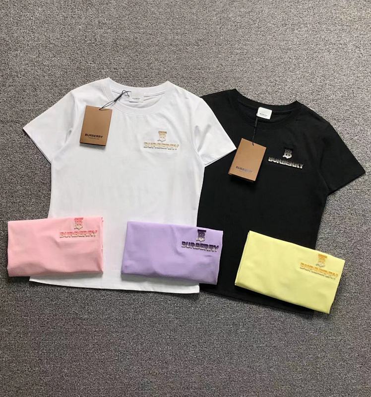 Burberry 115 B⭐R⭐E⭐RY T-SHIRT FEMAIE