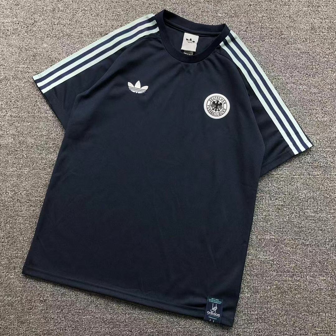 Unbranded 82 FOOTBALL T-SHIRT 1272708002 (Im 170Cm 60Kg I Wear Size M In The Phot)