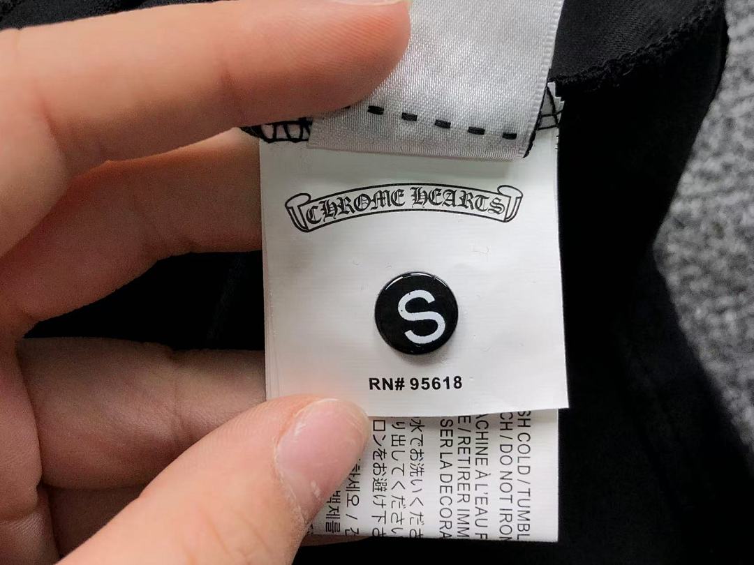 Comme des Garcons 135 C⭐⭐OME HE⭐⭐TS T-SHIRT 3108070221 (Im 170Cm 60Kg I Wear Size S In The Phot) - Image 24