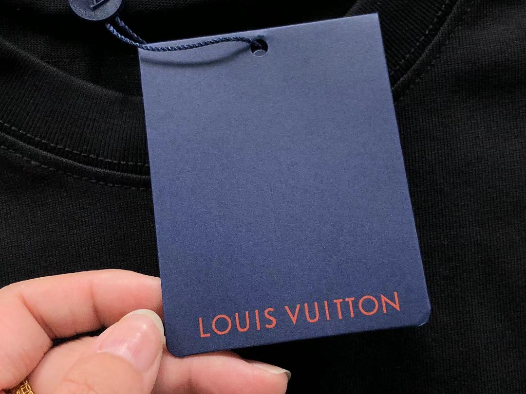 Louis Vuitton 118 L⭐ T-SHIRT 3204151021 (Im 170Cm 60Kg I Wear Size M In The Phot) - Image 22