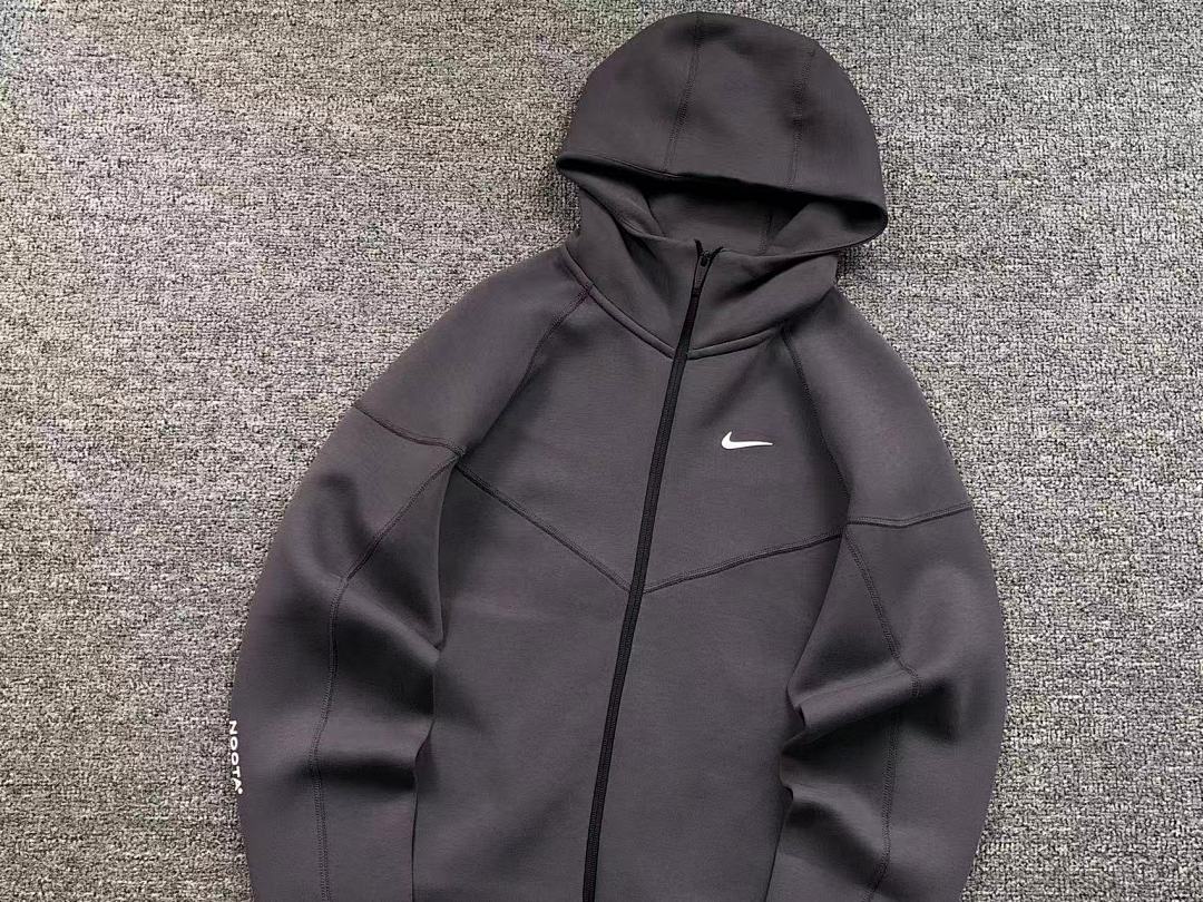 Nike TROUSERS 128 N⭐K⭐ HOODIE 21122701001 (Im 170Cm 60Kg I Wear Size XL In The Phot) - Image 16