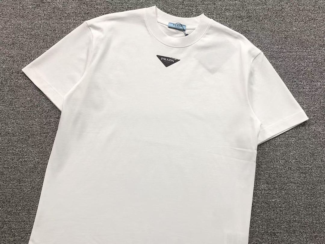 Prada 115 P⭐A⭐A T-SHIRT 3203244521 (Im 170Cm 60Kg I Wear Size M In The Phot) - Image 9
