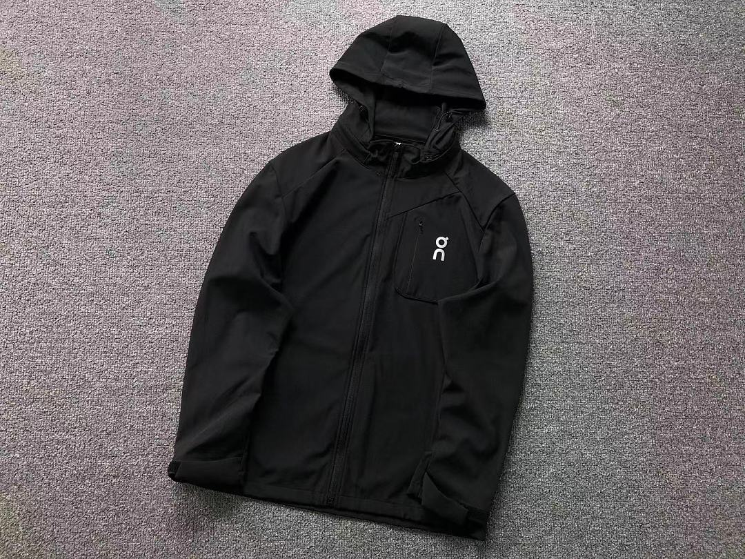 On Running 208 ON JACKET 2207110704 (Im 170Cm 60Kg I Wear Size XL In The Phot) - Image 14