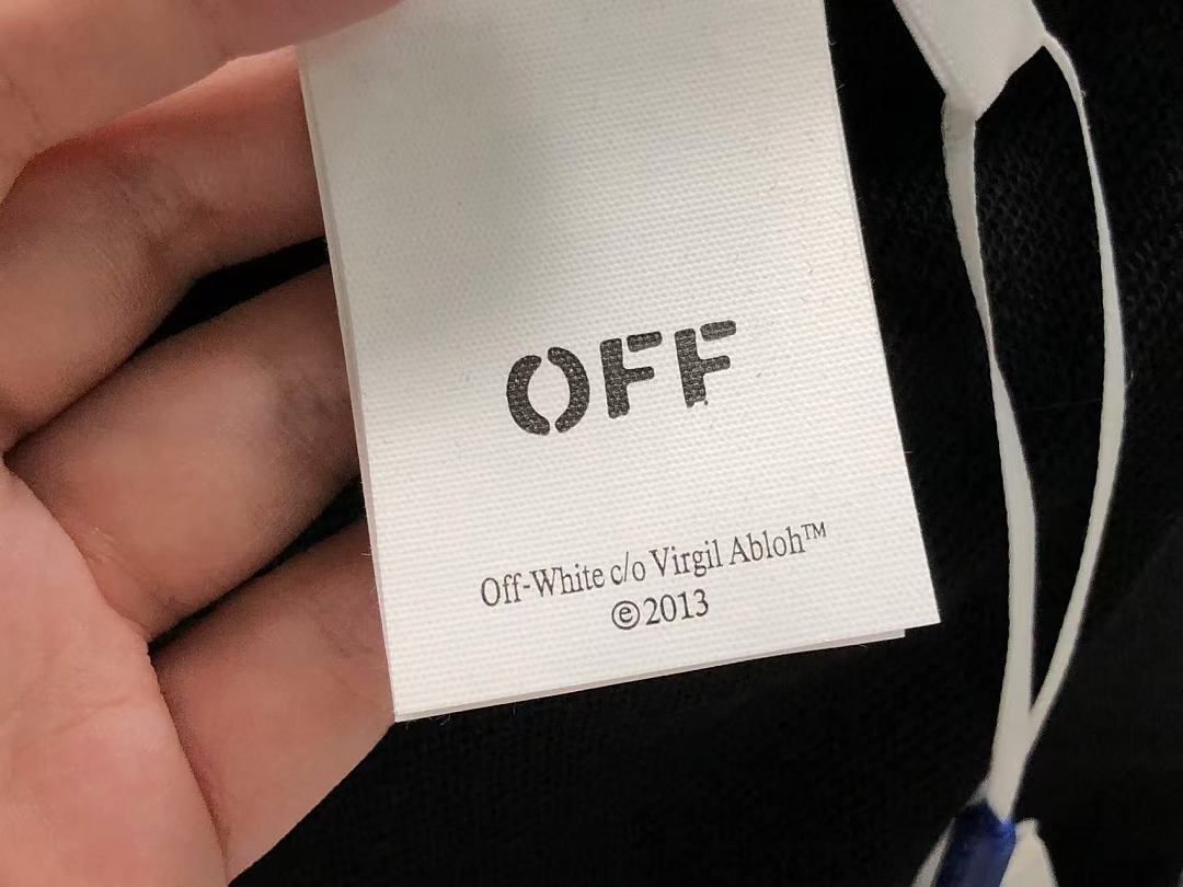 Off-White 135 OFF-WHITE HOODIE 3209051419 (Im 170Cm 60Kg I Wear Size M In The Phot) - Image 24