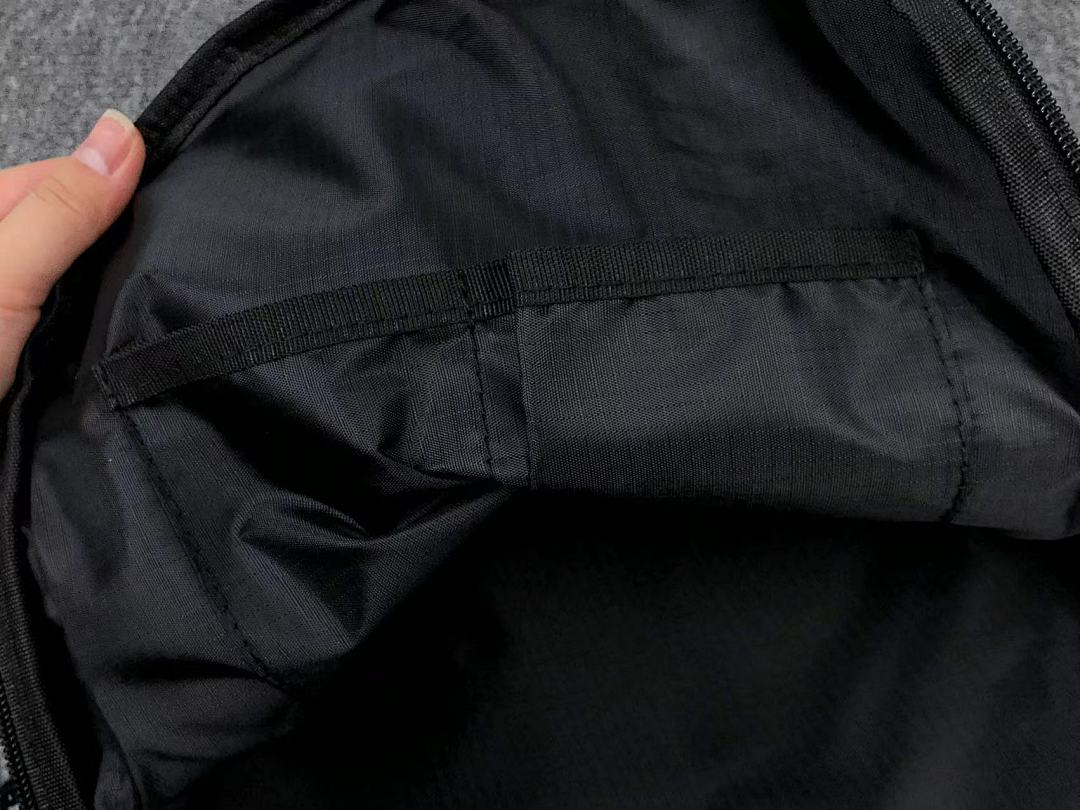 On Running 109 PATAGONIA BAG (Long 35CM* Wide 17CM* High 43CM) - Image 19