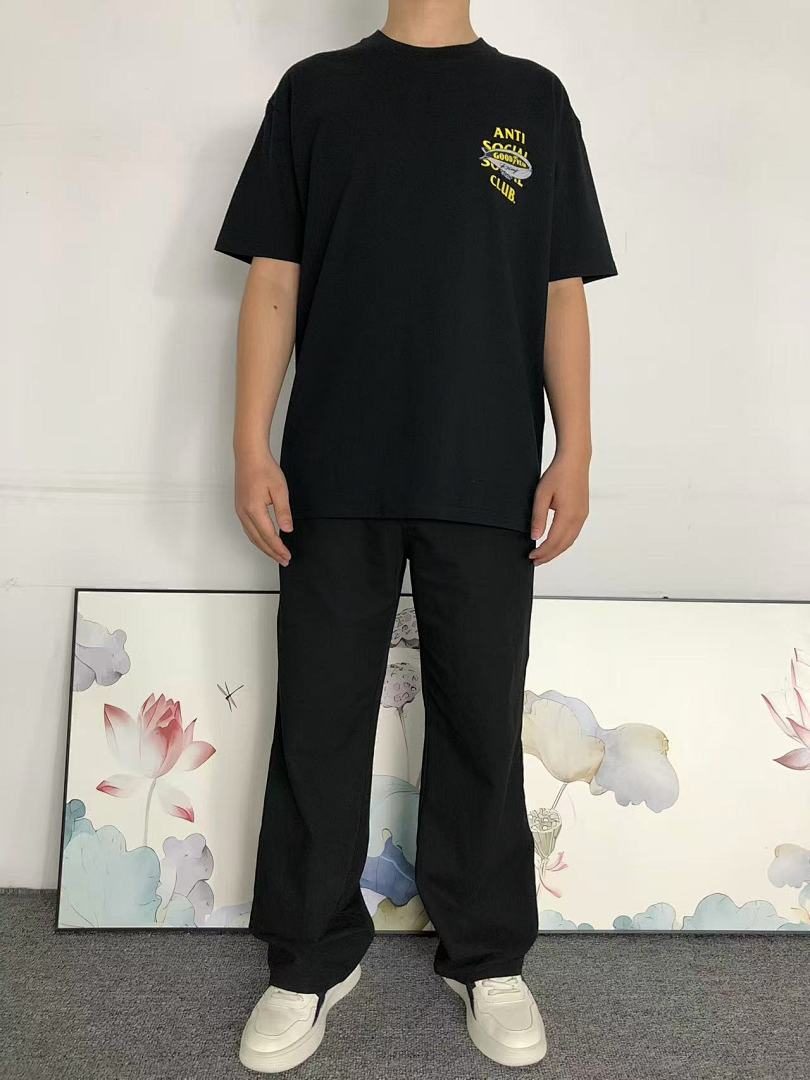 Christian Louboutin 85 ANTI SOCIAL CLUB T-SHIRT 3109021002 (Im 170Cm 60Kg I Wear Size L In The Phot) - Image 3