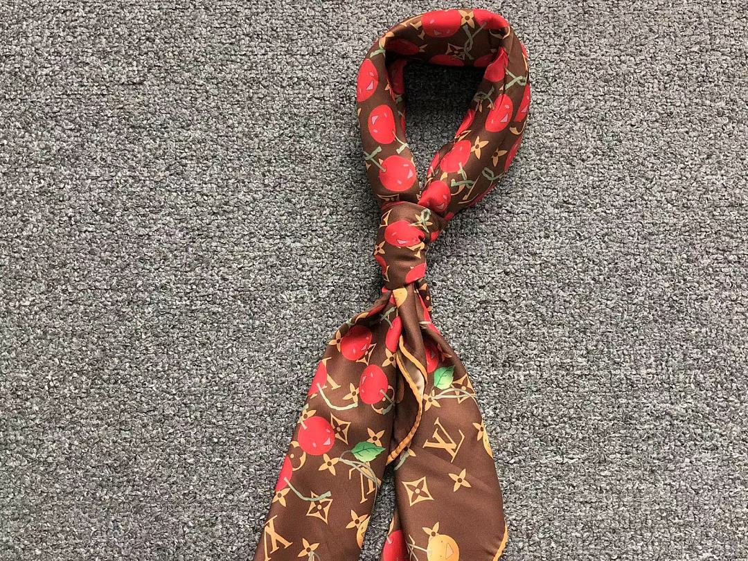 Louis Vuitton 88 L⭐ SCARF 5242111102 (Long 90CM* Wide - Image 10