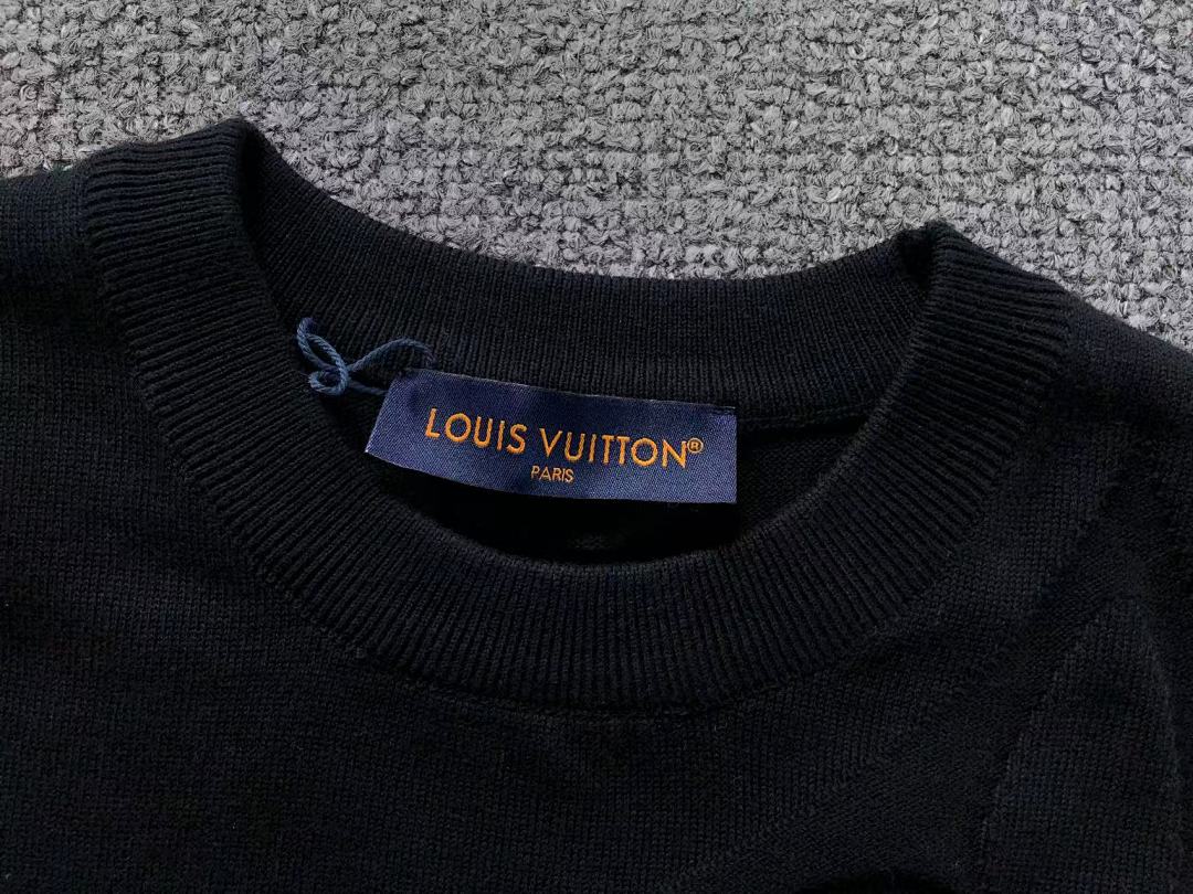 Louis Vuitton 158 L⭐ T-SHIRT SWEATER 2201236321 (Im 170Cm 60Kg I Wear Size S In The Phot) - Image 16