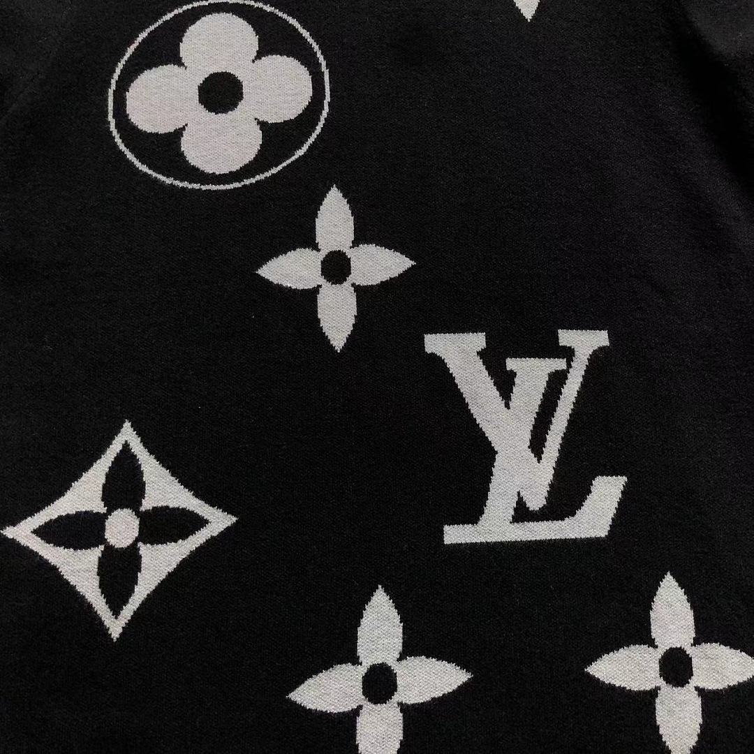 Louis Vuitton 208 L⭐ SWEATER 3208110121 (Im 170Cm 60Kg I Wear Size L In The Phot) - Image 13