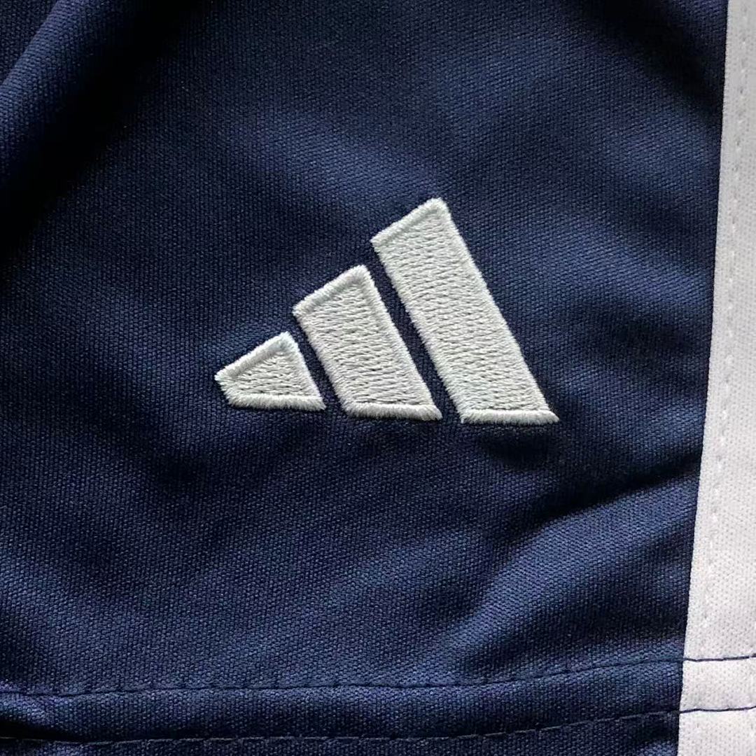 Chanel 75 FOOTBALL T-SHIRT SHORTS - Image 25