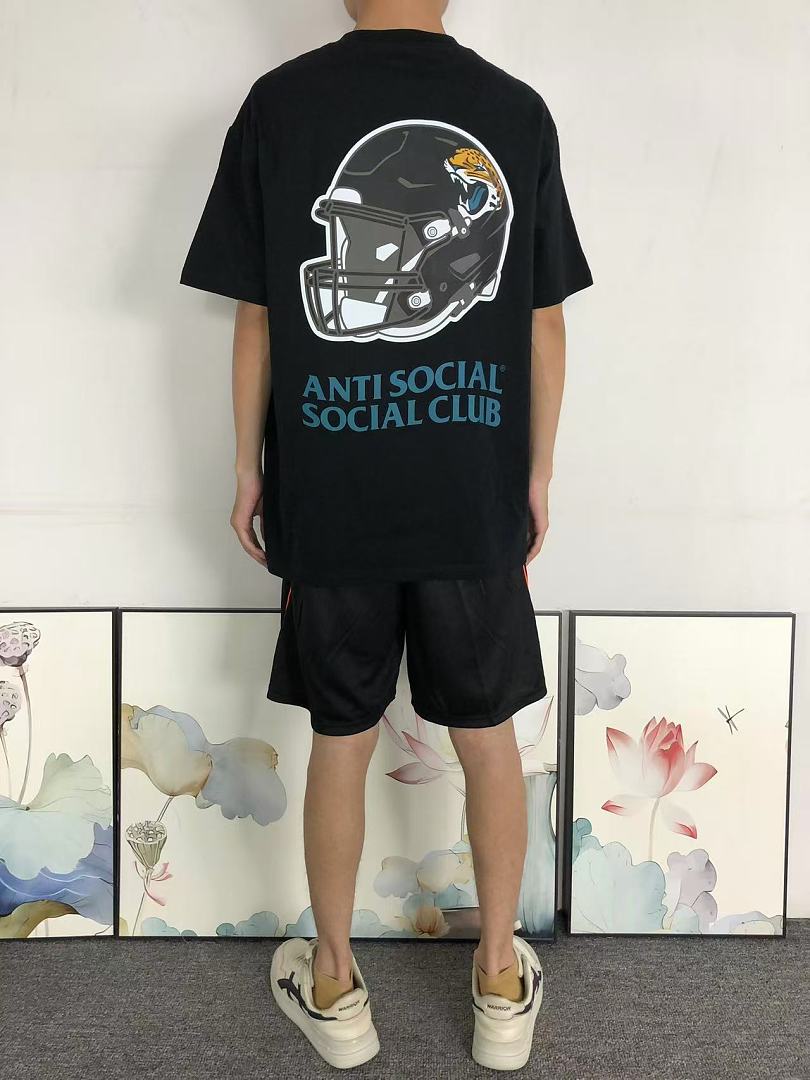Christian Louboutin 88 ANTI SOCIAL CLUB T-SHIRT 4206212002 (Im 170Cm 60Kg I Wear Size L In The Phot) - Image 4