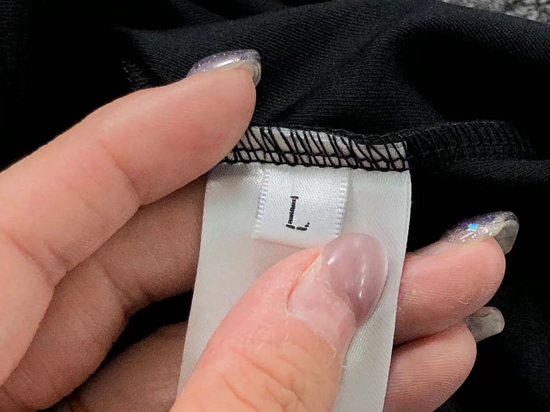 On Running 95 LULULEMON LONG SLEEVED 3107171503 (Im 170Cm 60Kg I Wear Size L In The Phot) - Image 20
