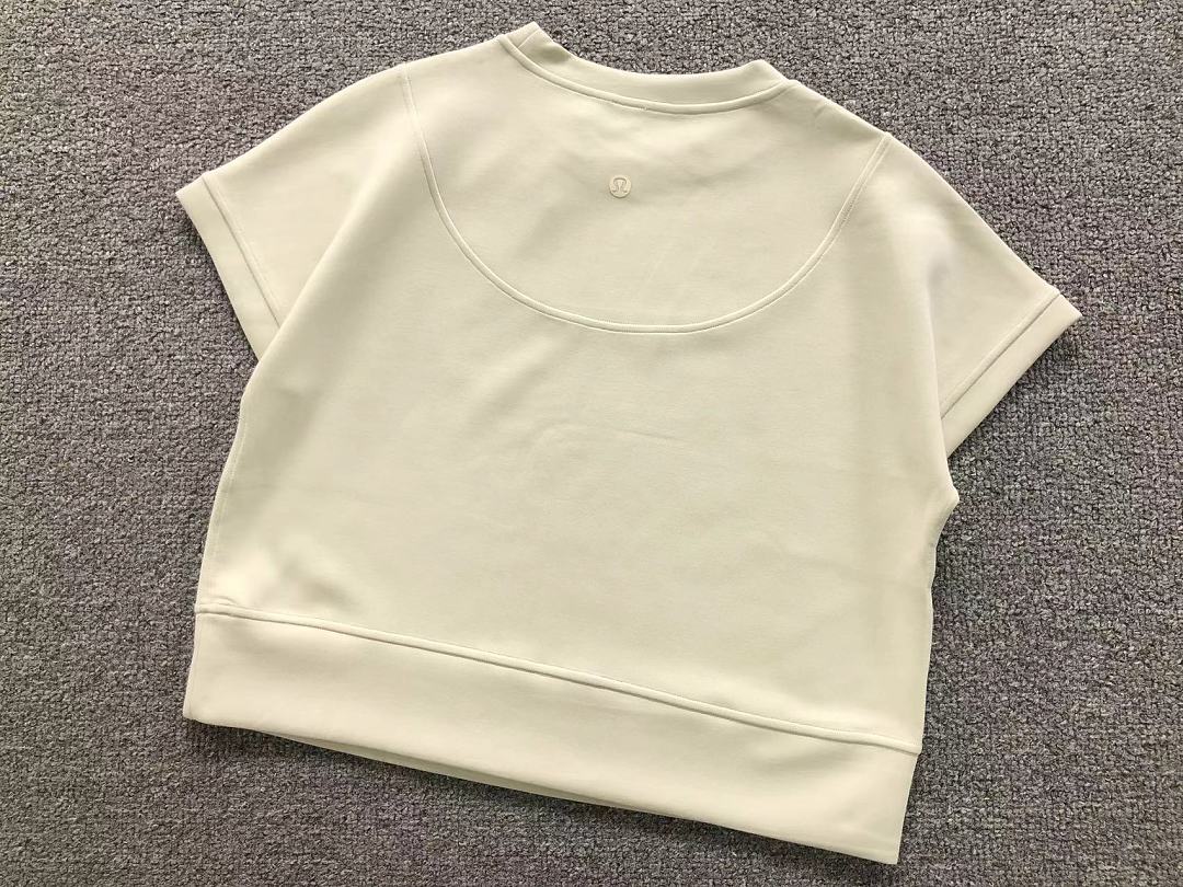 Unbranded SHORTS LULULEMON T-SHIRT FEMAIE - Image 10