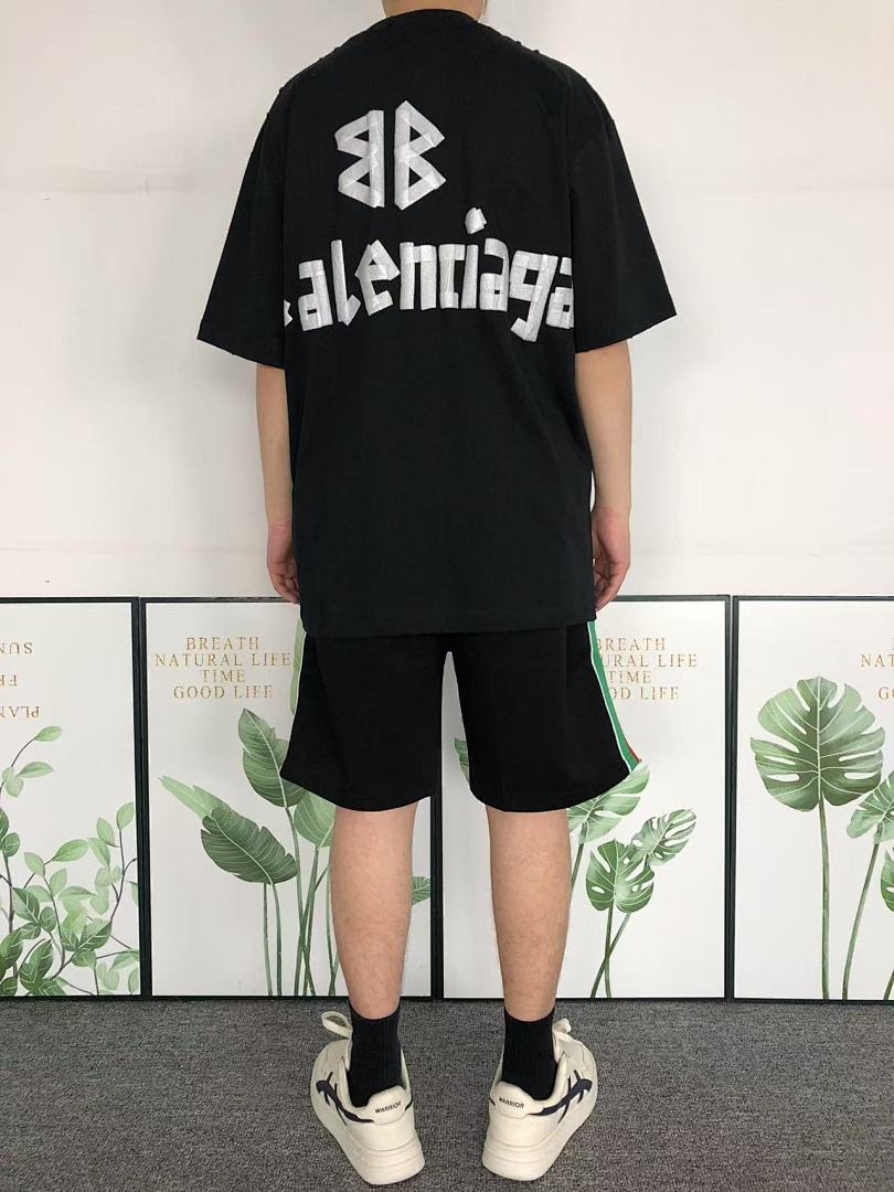Balenciaga 118 B⭐L⭐⭐⭐IA⭐A T-SHIRT 4104070221 (Im 170Cm 60Kg I Wear Size M In The Phot) - Image 4
