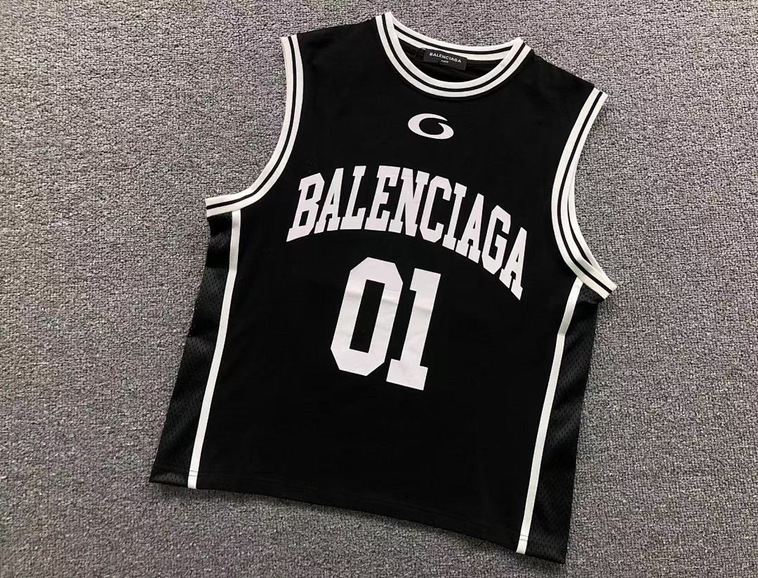 Balenciaga 115 B⭐L⭐⭐⭐IA⭐A VEST 2161602001 (Im 170Cm 60Kg I Wear Size M In The Phot) - Image 6
