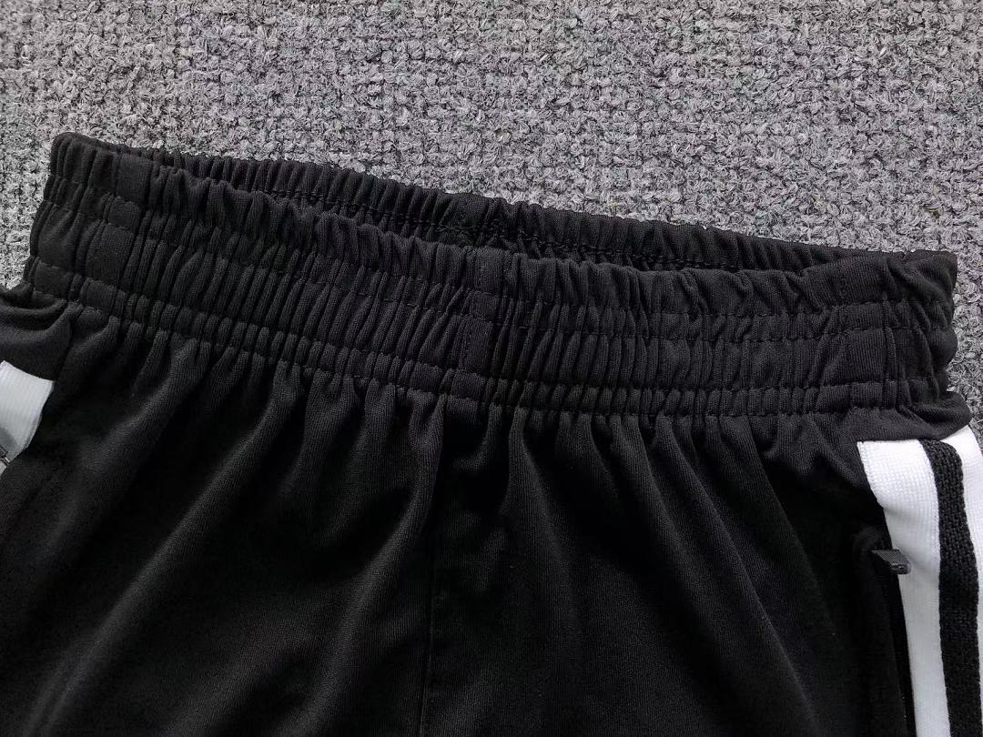 Chanel 135 FOOTBALL LONG SLEEVED TROUSERS - Image 29