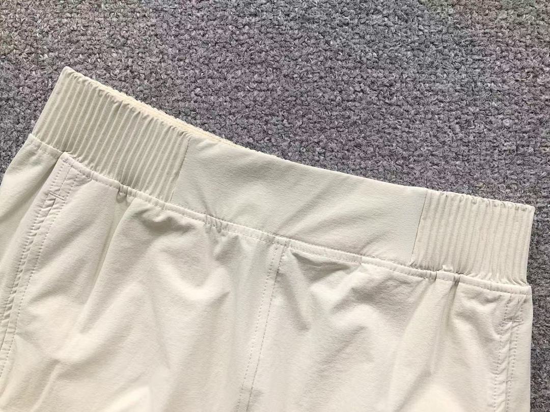 On Running 158 LULULEMON TROUSERS FEMAIE - Image 9