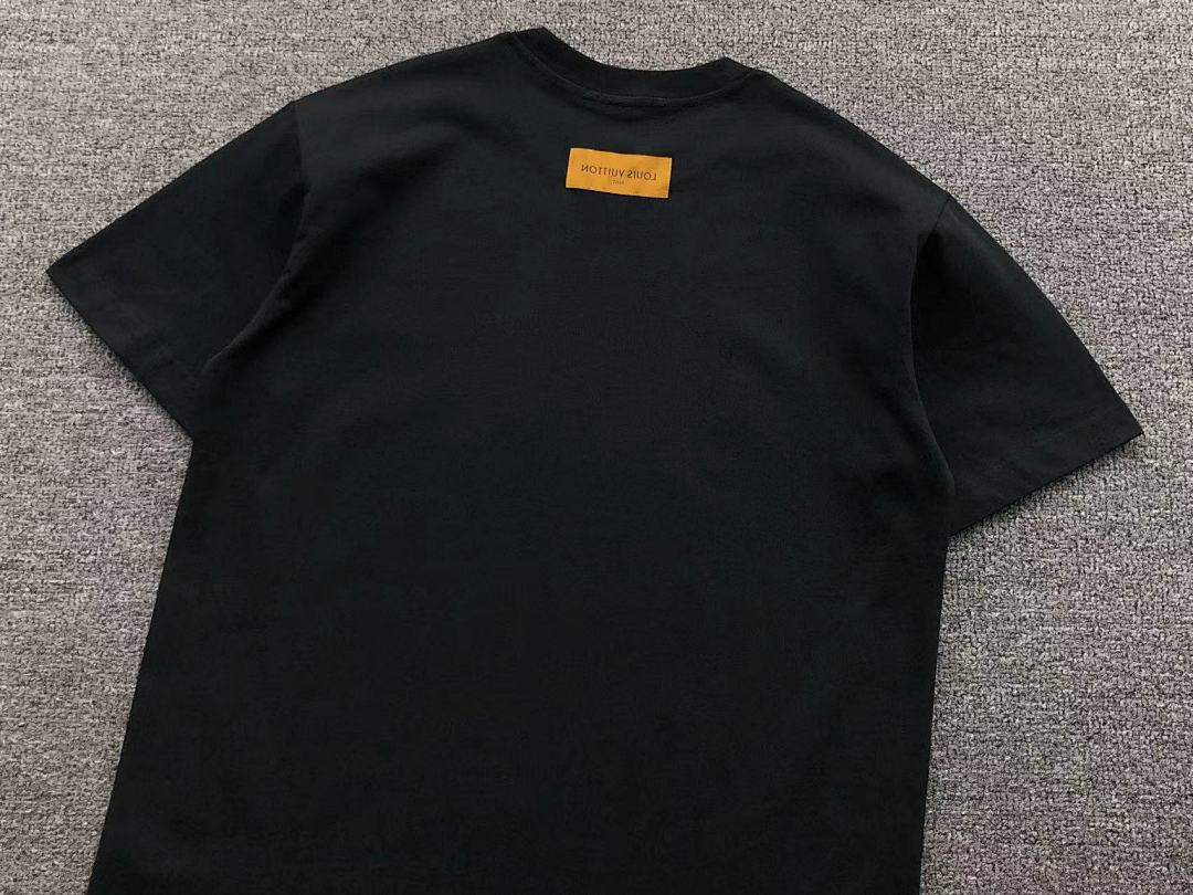 Louis Vuitton 115 L⭐ T-SHIRT 412145821 (Im 170Cm 57Kg I Wear Size L In The Phot) - Image 20