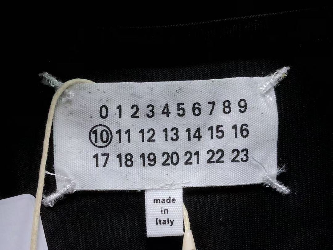 On Running 85 MAISON MARGIELA T-SHIRT 5231235162 (Im 170Cm 60Kg I Wear Size 44 In The Phot) - Image 18